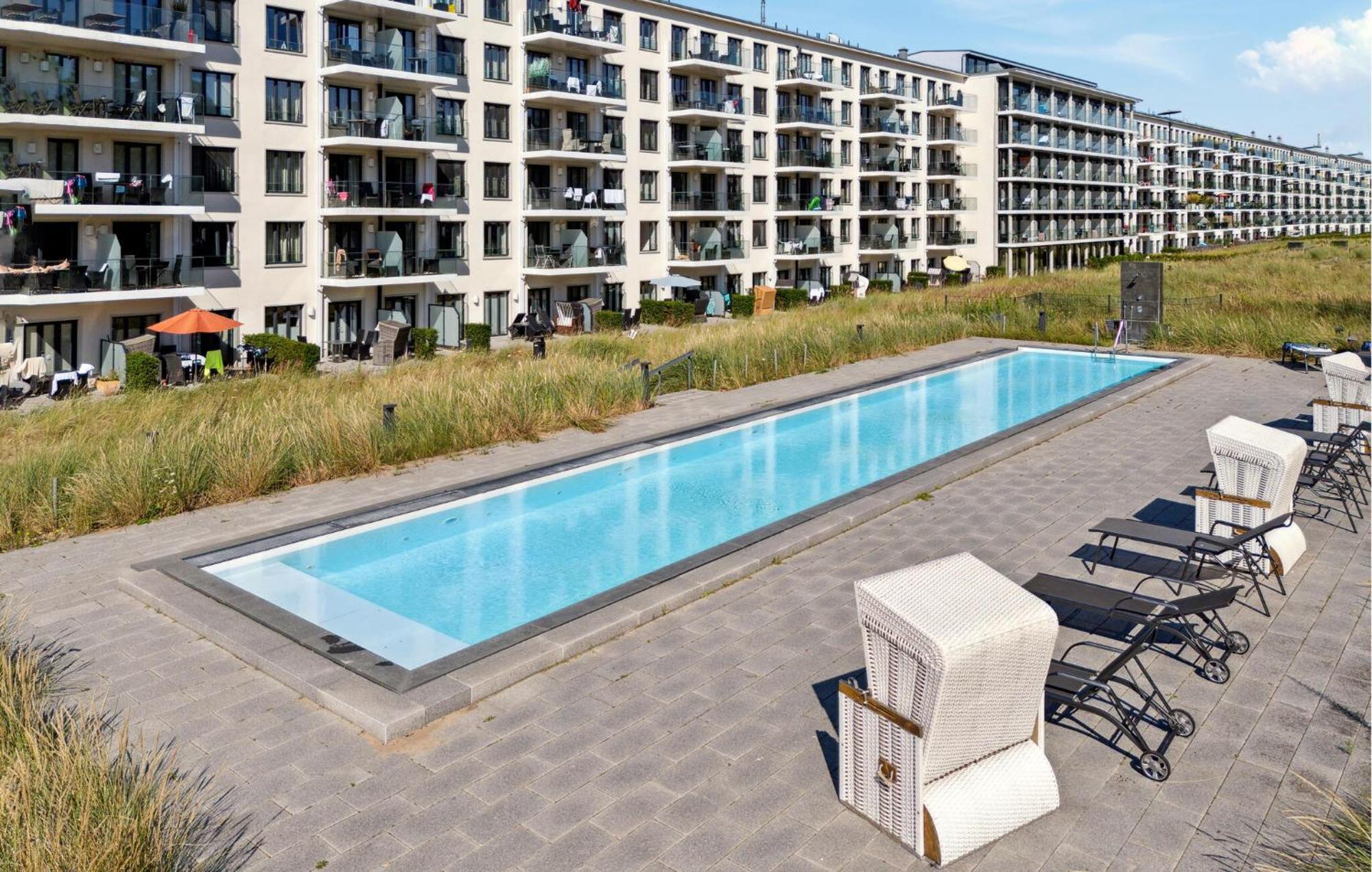 Pearl Apartment